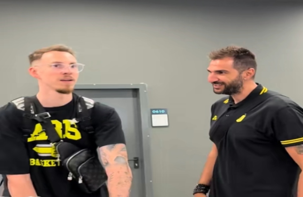 Το καλωσόρισμα της ΚΑΕ στον “κιτρινόμαυρο” Κουλμπόκα (pic)