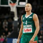 H AEK διαψεύδει για Λεκαβίτσιους