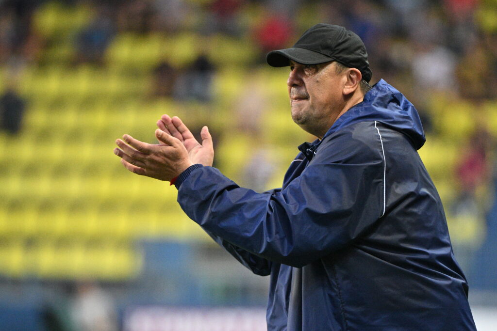 Ο Μπούργος πήγε βοηθός προπονητή σε ομάδα… 7ης κατηγορίας!