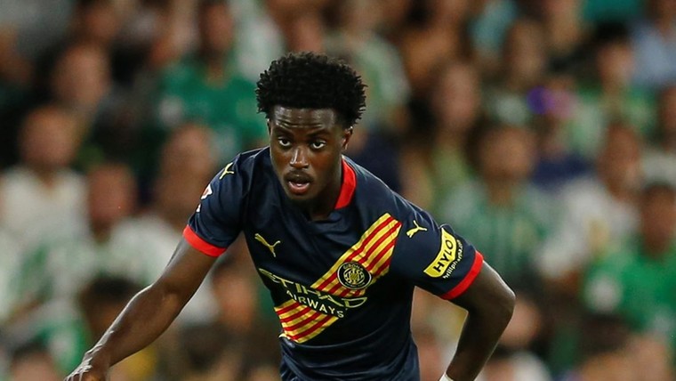 Η Τζιρόνα δεν παίρνει τα μάτια της από τον Μισεουί