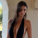 Η Έμιλι Ραταϊκόφσκι κάνει ντεμπούτο ως σεναριογράφος