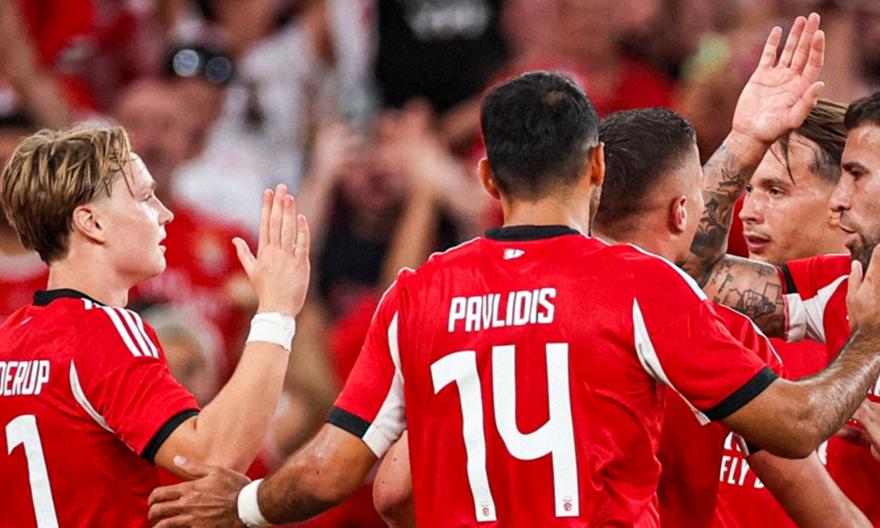 Champions League: Εύκολη πρόκριση για Μπενφίκα