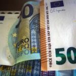 Αύριο στους δικαιούχους το επίδομα ενοικίου (vid)