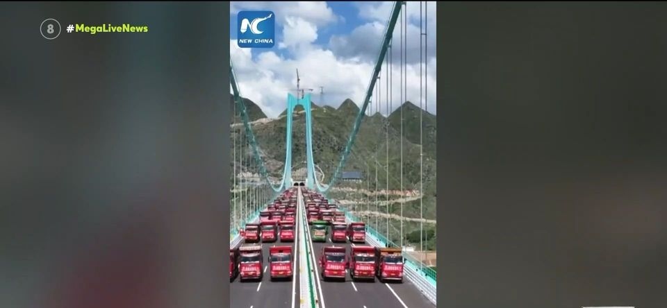 Κίνα: Εντυπωσιακή δοκιμή αντοχής γέφυρας (vid)