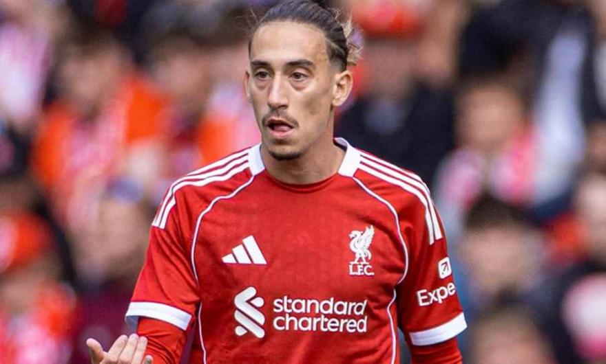 «Η Ρόμα δεν κρατάει τον Τσιμίκα, επιστρέφει στη Λίβερπουλ το καλοκαίρι»