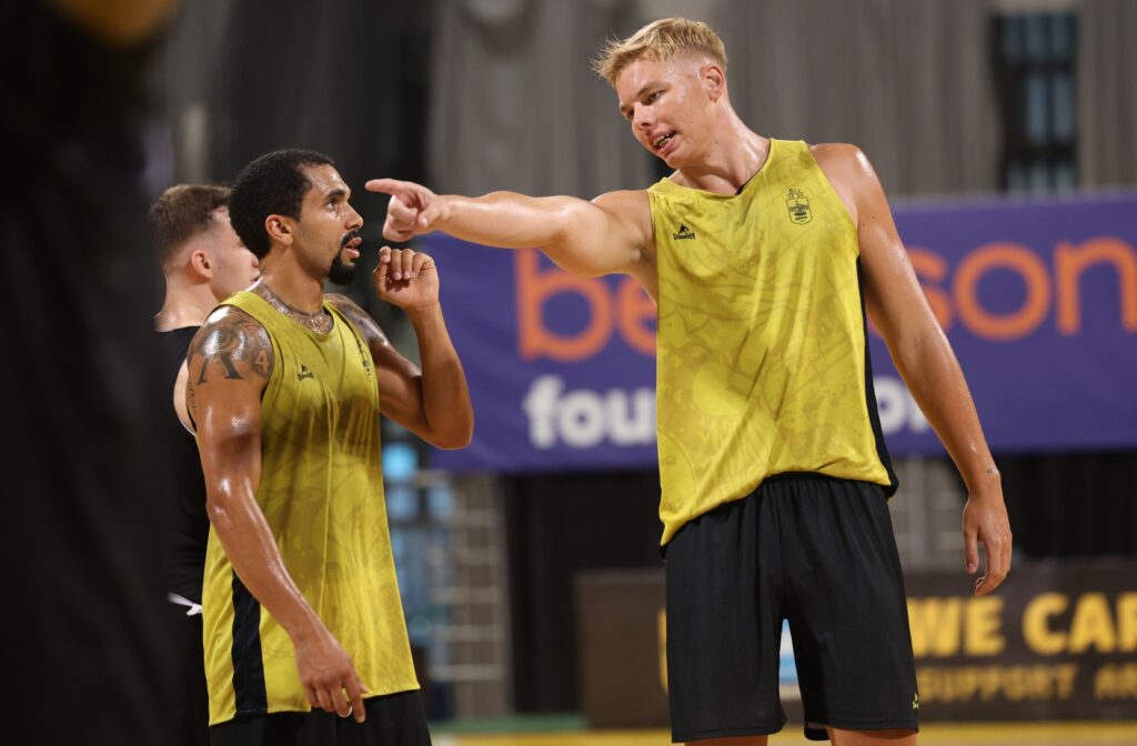 Υποβλήθηκε σε επέμβαση ο Τανούλης – “Θα επιστρέψεις πιο δυνατός”