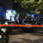 Θεσσαλονίκη: Πυροβολισμοί και αρπαγή 20χρονου από μαγαζί στον Εύοσμο! (vid)