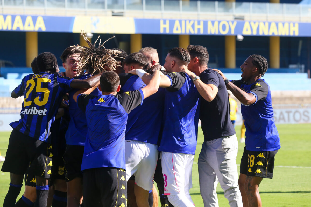 Η νίκη ήταν… η αγκαλιά