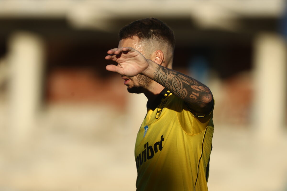 Τα πρώτα «επεισόδια» της season 3 του Μορόν και οι δύο προηγούμενες (vids)