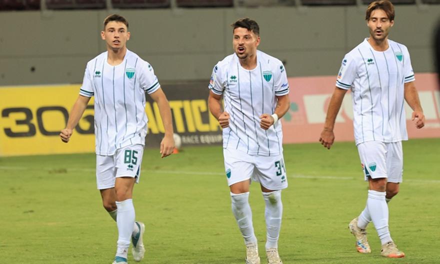 Με Παλάσιος στο 95ο «διπλό» ο Λεβαδειακός στην Λάρισα (vid)