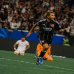 Απόλυτη ανατροπή από Άιντραχτ, 3-1 από 0-1 με Γαλατά (vid)