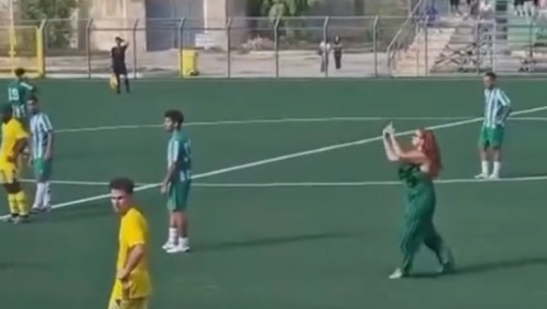 Γυναίκα αντιπρόεδρος ομάδας… εισέβαλε στο γήπεδο και έκανε χειρονομία στο διαιτητή (vid)