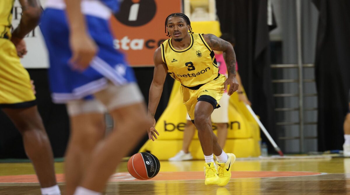 Μπράις Τζόουνς: «Είμαι ενθουσιασμένος. Δεν μπορώ να περιμένω…» (vid)