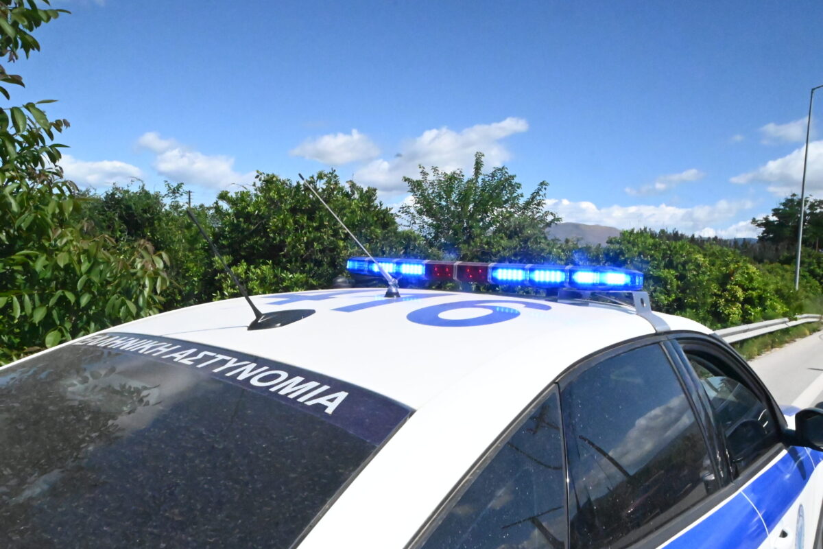 Ξηλώθηκαν καλώδια 810 μέτρων που χρησιμοποιούνταν για ρευματοκλοπές (vid)