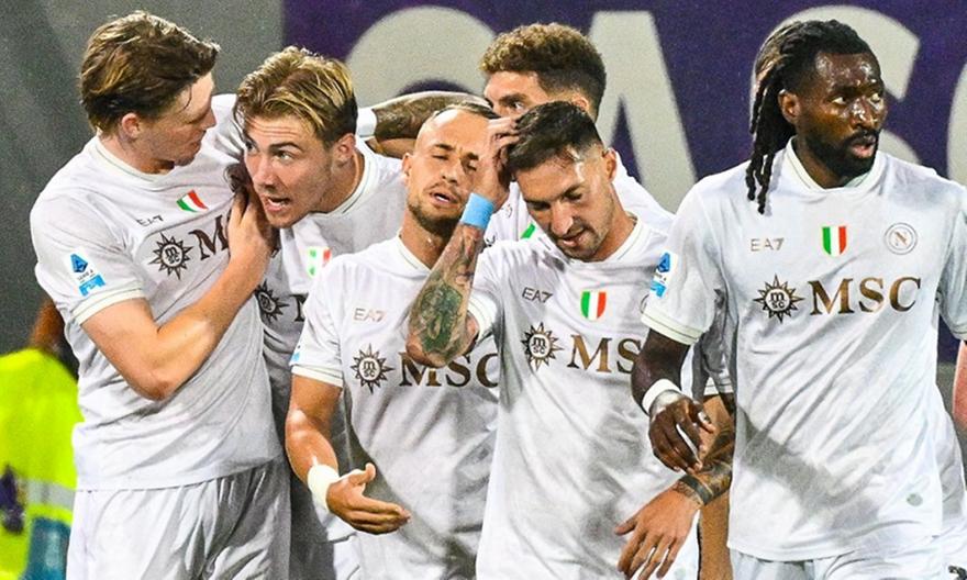 «Περίπατος» για Νάπολι με Φιορεντίνα