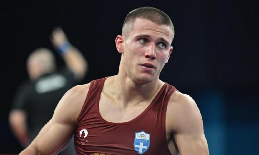 «Χρυσός» στο Παγκόσμιο πάλης ο Κουγιουμτσίδης