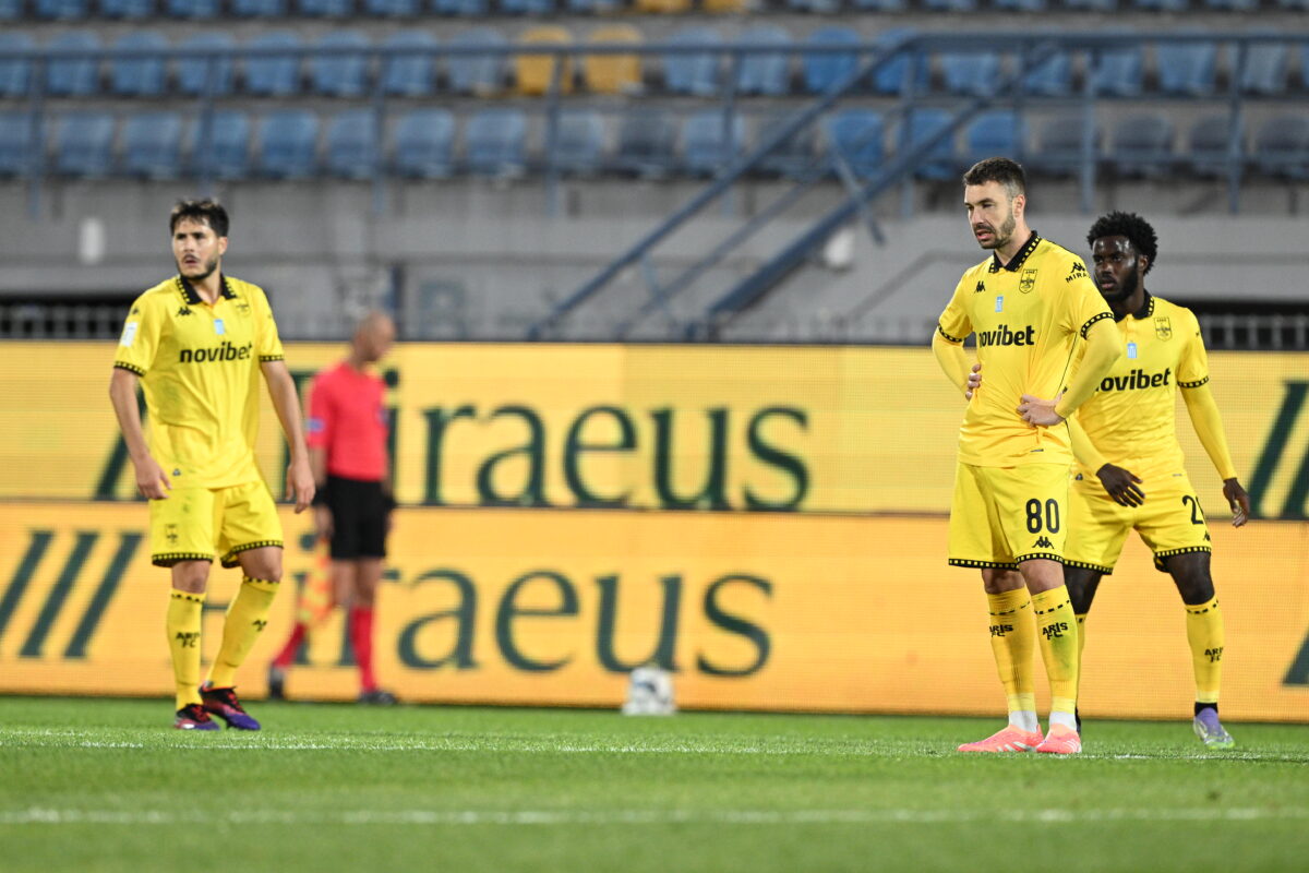 Ο Χιμένεθ αφήνει τα πάντα ανοικτά! (vid)