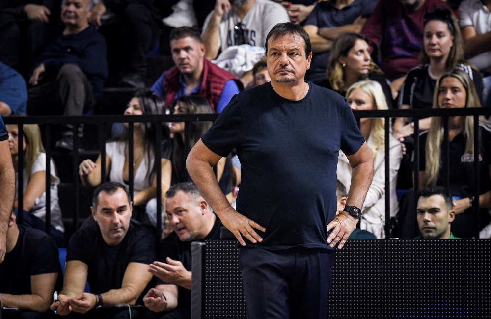 Ξέσπασμα Aταμάν στο ημίχρονο για την διαιτησία – “Είναι απίστευτο…” (vid)