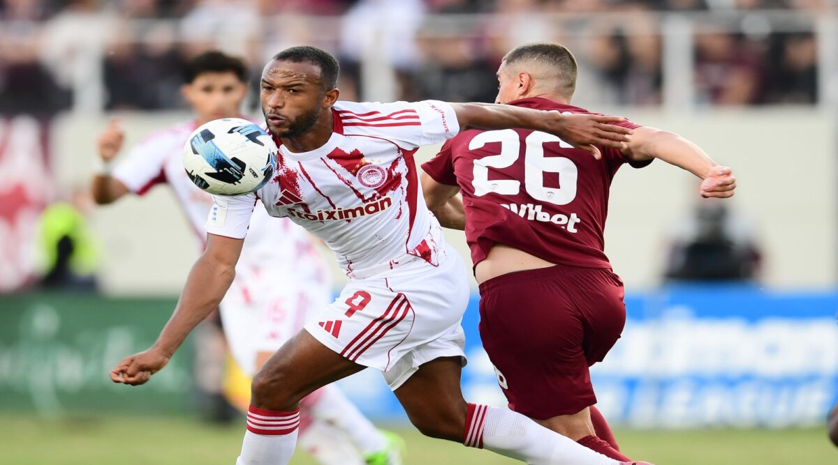 Νικηφόρο πέρασμα του Ολυμπιακού από την Λάρισα (vids)