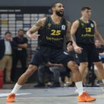 Πίσω βελτιωμένος και… μπροστά με έξι “διψήφιους”