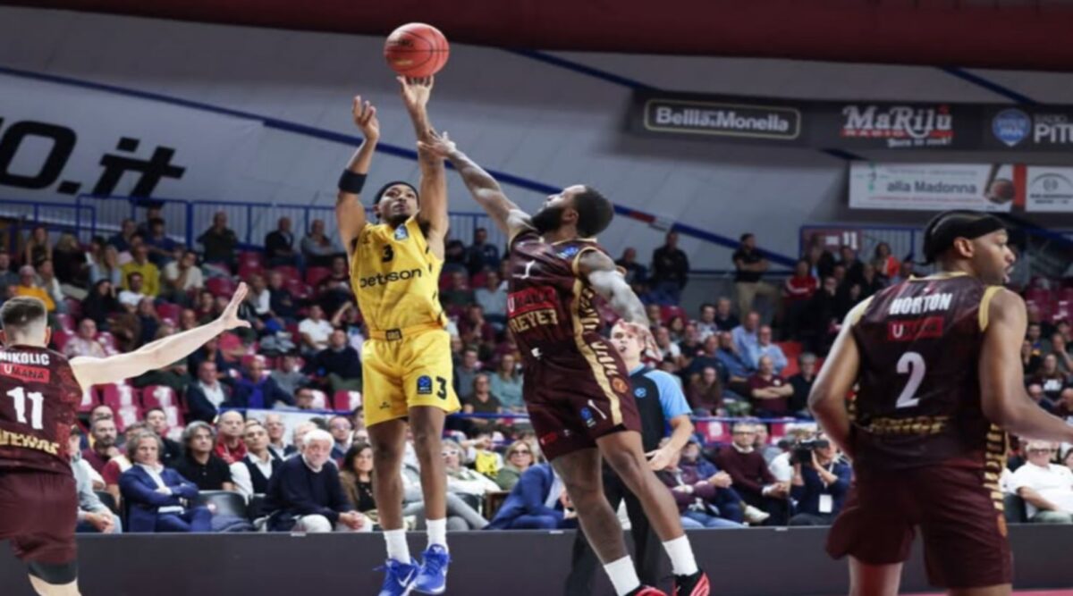 Απώλεια για το Αμβούργο πριν τον ΑΡΗ Betsson (vid)