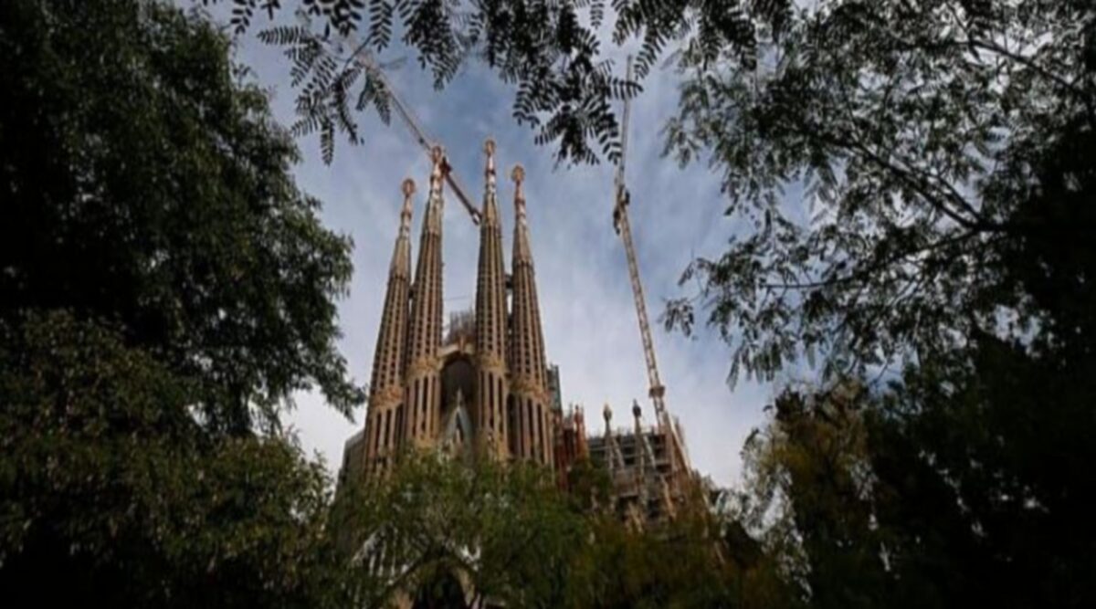 Αυτή είναι η υψηλότερη εκκλησία στον κόσμο (vid)