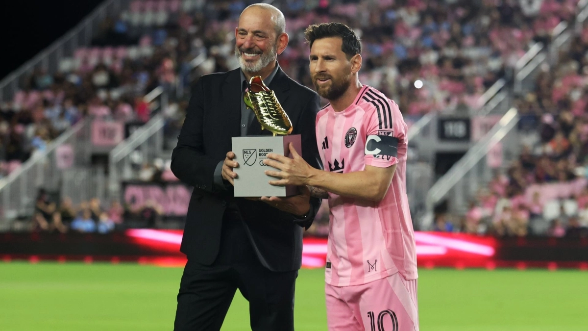 Ο Μέσι πήρε το «Χρυσό Παπούτσι» και… κέρασε τη Νάσβιλ (vid)