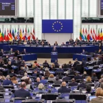 Ανήλικοι στο διαδίκτυο: Η ΕΕ συμφωνεί διαφωνεί στο όριο ηλικίας
