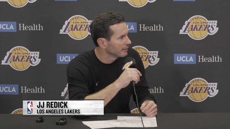 «Κάποιες στιγμές απλώς σκέφτεσαι — Θεέ μου, να ’χαμε τώρα τον ΛεΜπρόν!» (vid)