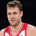 Ευρωλίγκα: MVP της 3ης αγωνιστικής ο Βεζένκοφ (vid)