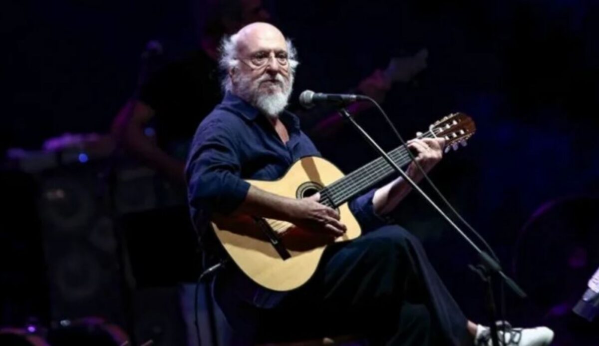 Διονύσης Σαββόπουλος: Η ανακοίνωση της οικογένειας για τον θάνατό του