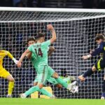 Δύσκολα η Σκωτία 2-1 την Λευκορωσία