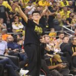 Σιάο: “I love ARIS” (vid)