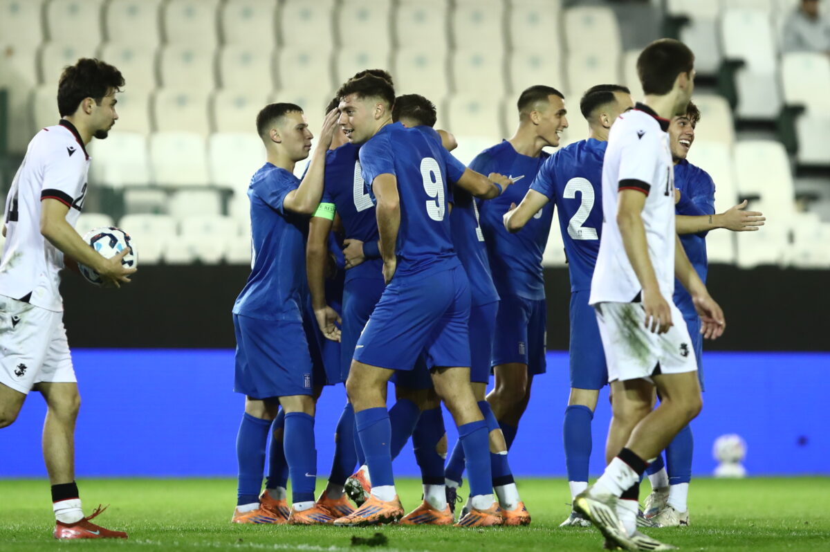 Μπροστά με 2-0 στο ημίχρονο η Εθνική ομάδα (vids)
