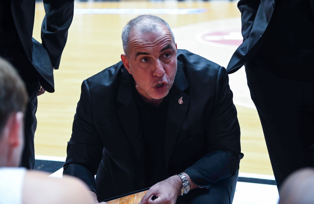 Προς την έξοδο ο Λιμνιάτης από τον Προμηθέα, φαβορί για τη θέση ο Σεγκούρα (vid)