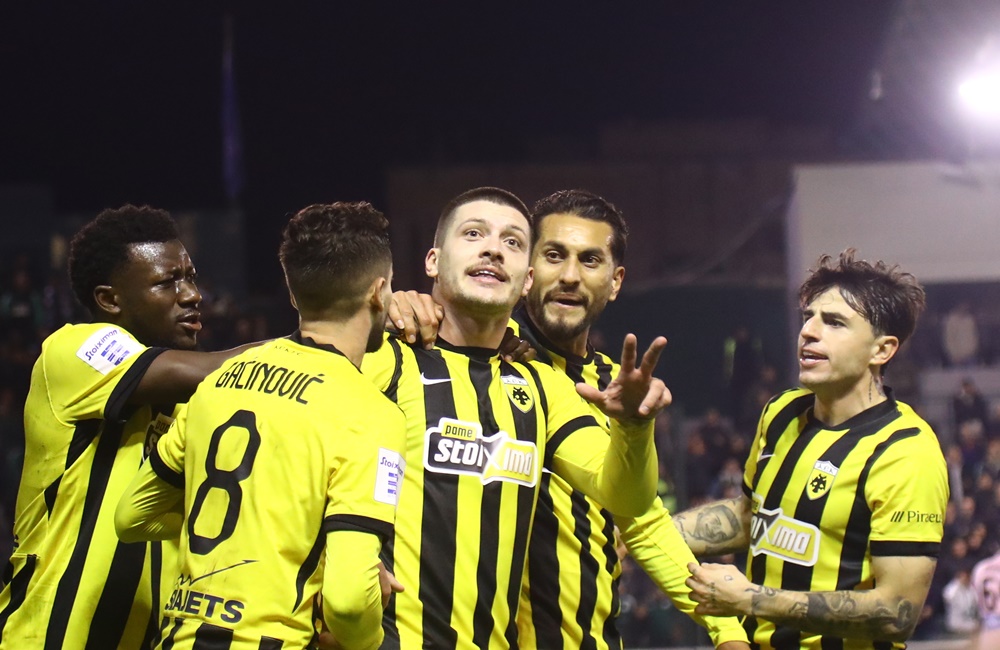 Ηγέτης Γιόβιτς με χατ τρικ, «διπλό» η ΑΕΚ με Παναθηναϊκό (vid)