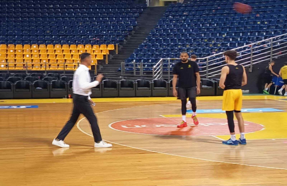 Μετά την Μύκονο, έμειναν στο παρκέ Νουά και Μίλιτσιτς (vid+pics)