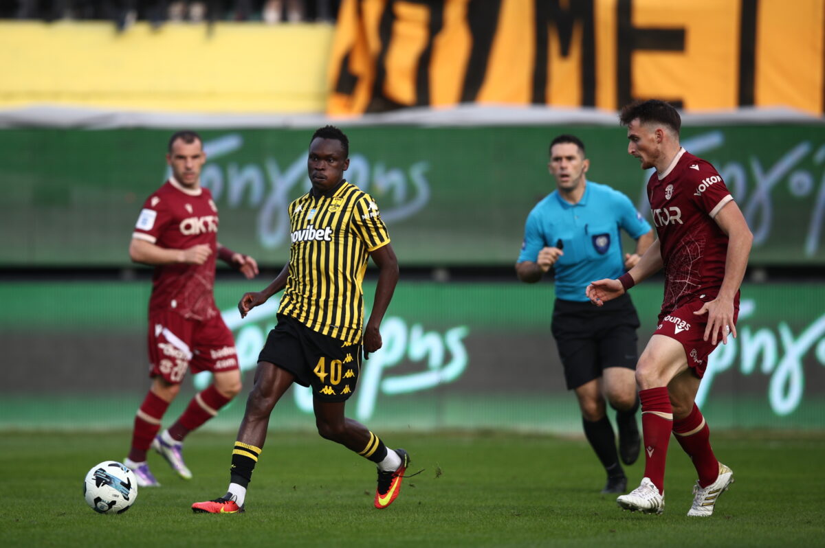 Τι γράφουν στη Δανία για μέλλον του Σίστο