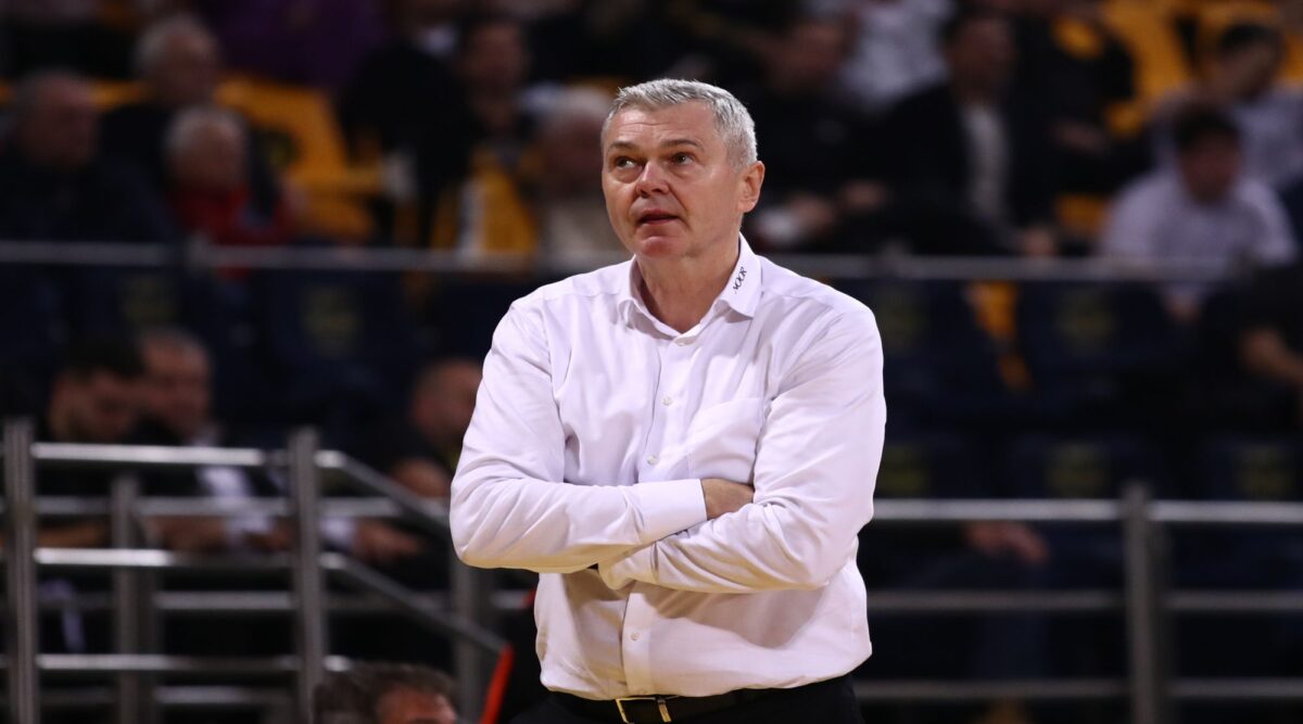 Μπαγκάτσκις: “Πήραμε εμπειρίες, παίζοντας απέναντι σε μια ιστορική ομάδα” (vid)