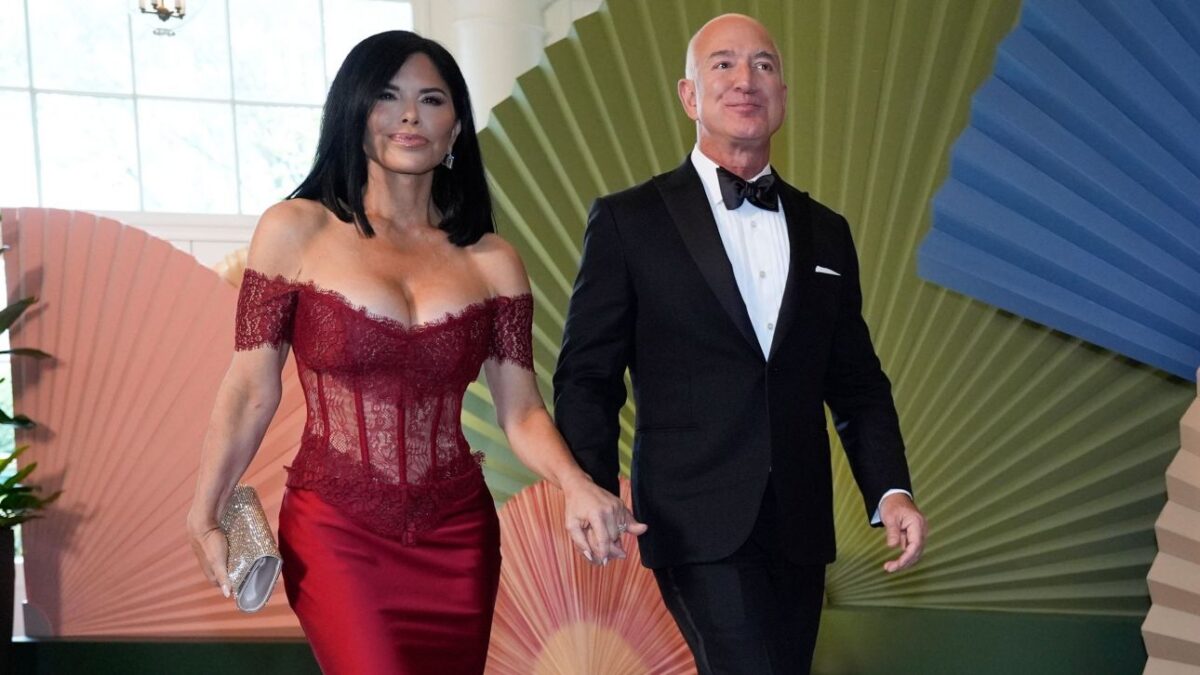 Μπέζος και Σάντσεζ… μοίρασαν τρελά λεφτά!