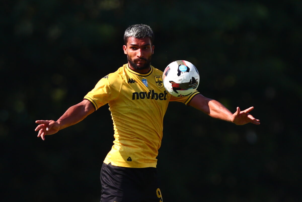 Ρόουζ: «Ώρα να προστατέψουμε το σήμα» (pic)