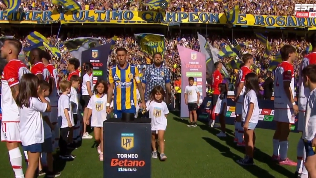 Πρωτοφανείς εικόνες στην Αργεντινή: Πασίγιο… με γυρισμένες πλάτες