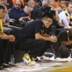 Το Κιτρινόμαυρο μήνυμα του Ρίτσαρντ Σιάο (pic)