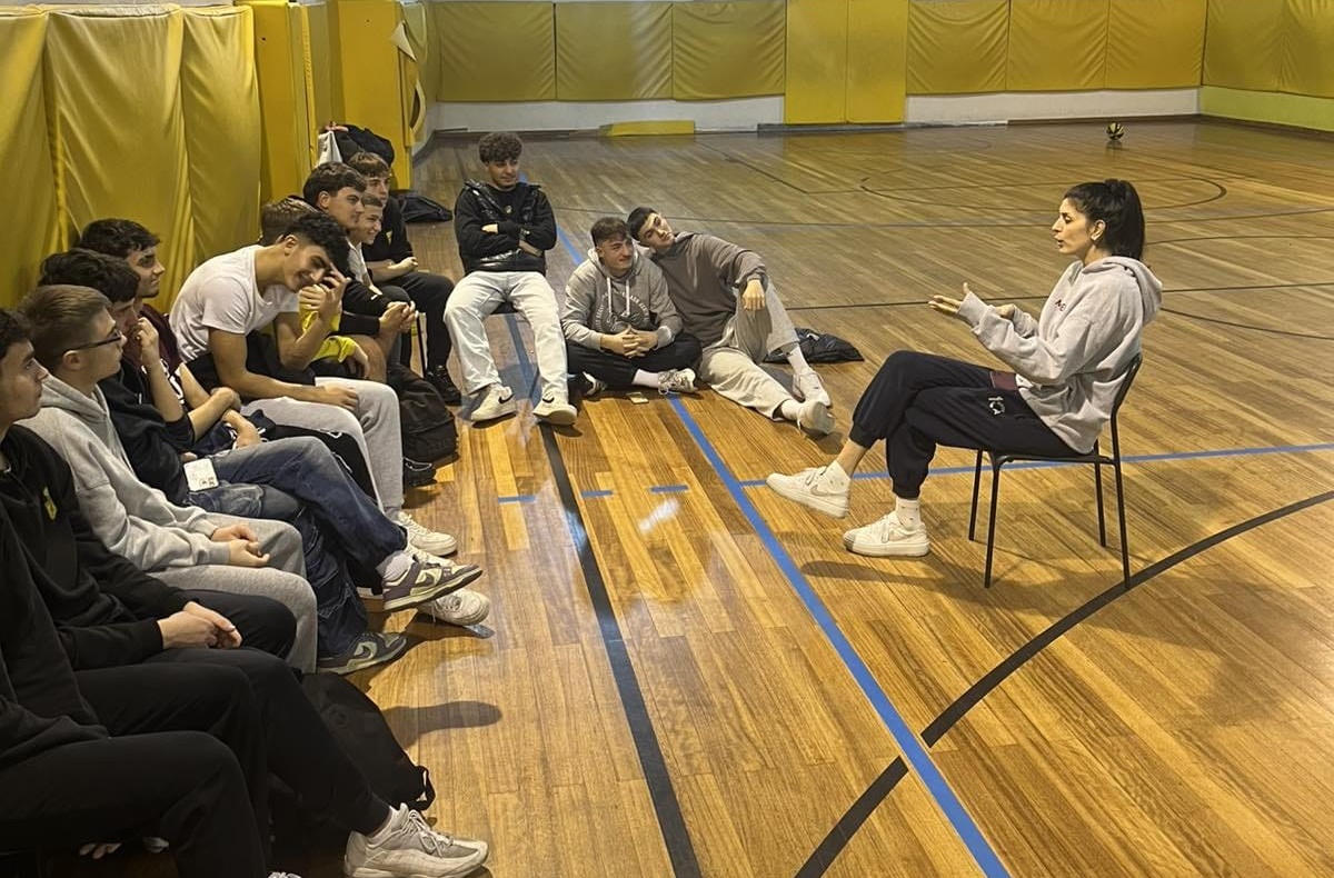 Βόλεϊ Εφήβων ΑΡΗ: Μηνιαίες ειδικές συναντήσεις με την ψυχολόγο Αναστασία Σεκερτζή (pics)