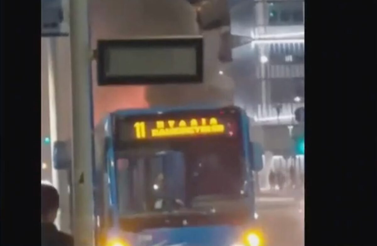 Θεσσαλονίκη: Φωτιά σε λεωφορείο του ΟΑΣΘ! (vid)