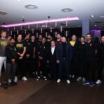 ΑΡΗΣ Betsson: Επίσκεψη από τον πρόξενο στο Αμβούργο, που είναι ανιψιός του Κλεάνθη Βικελίδη