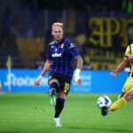 Ένας επιστρέφει και ένας… στον αέρα (vid)