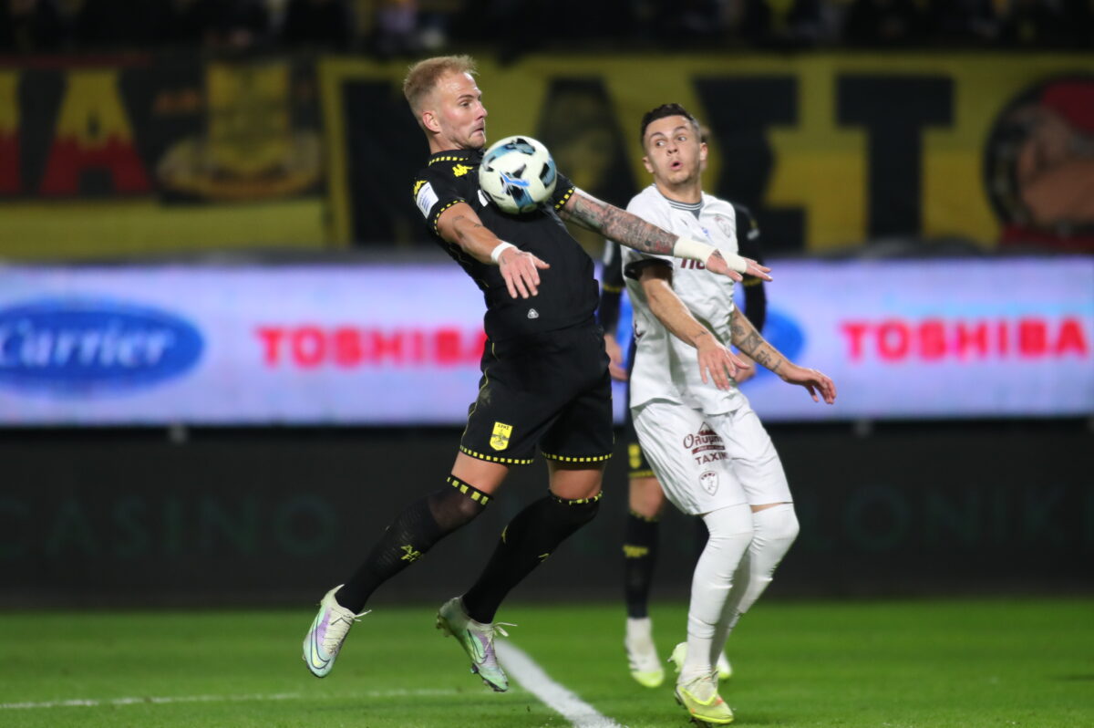 Ολα γύρω από το κέντρο…