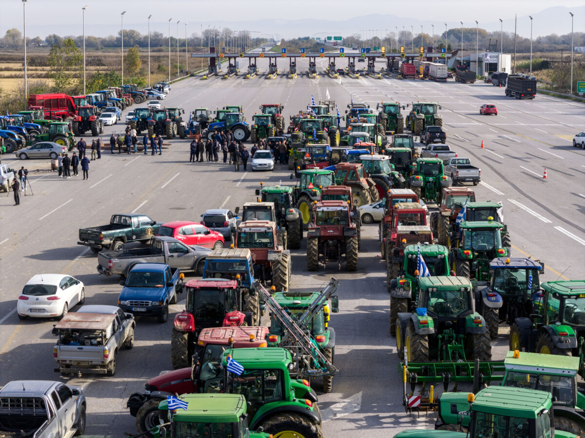 Αγρότες: Τι ισχύει με τα διόδια στα Μάλγαρα (vid)