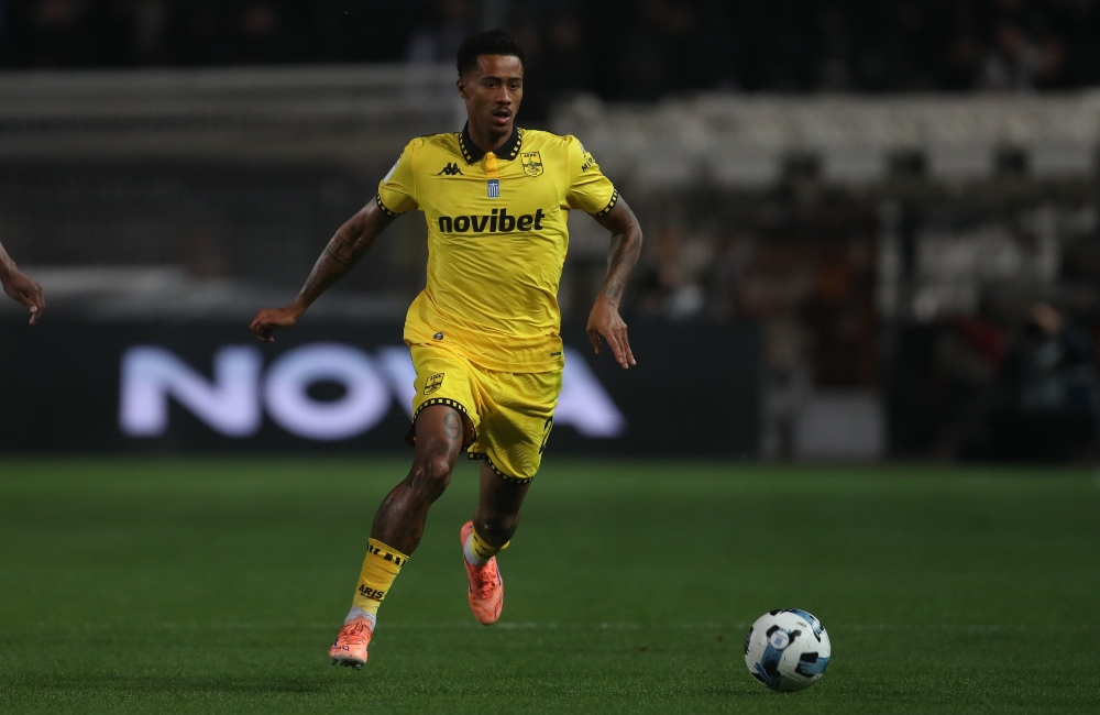 Επιστροφή με το βλέμμα…στα άκρα της άμυνας